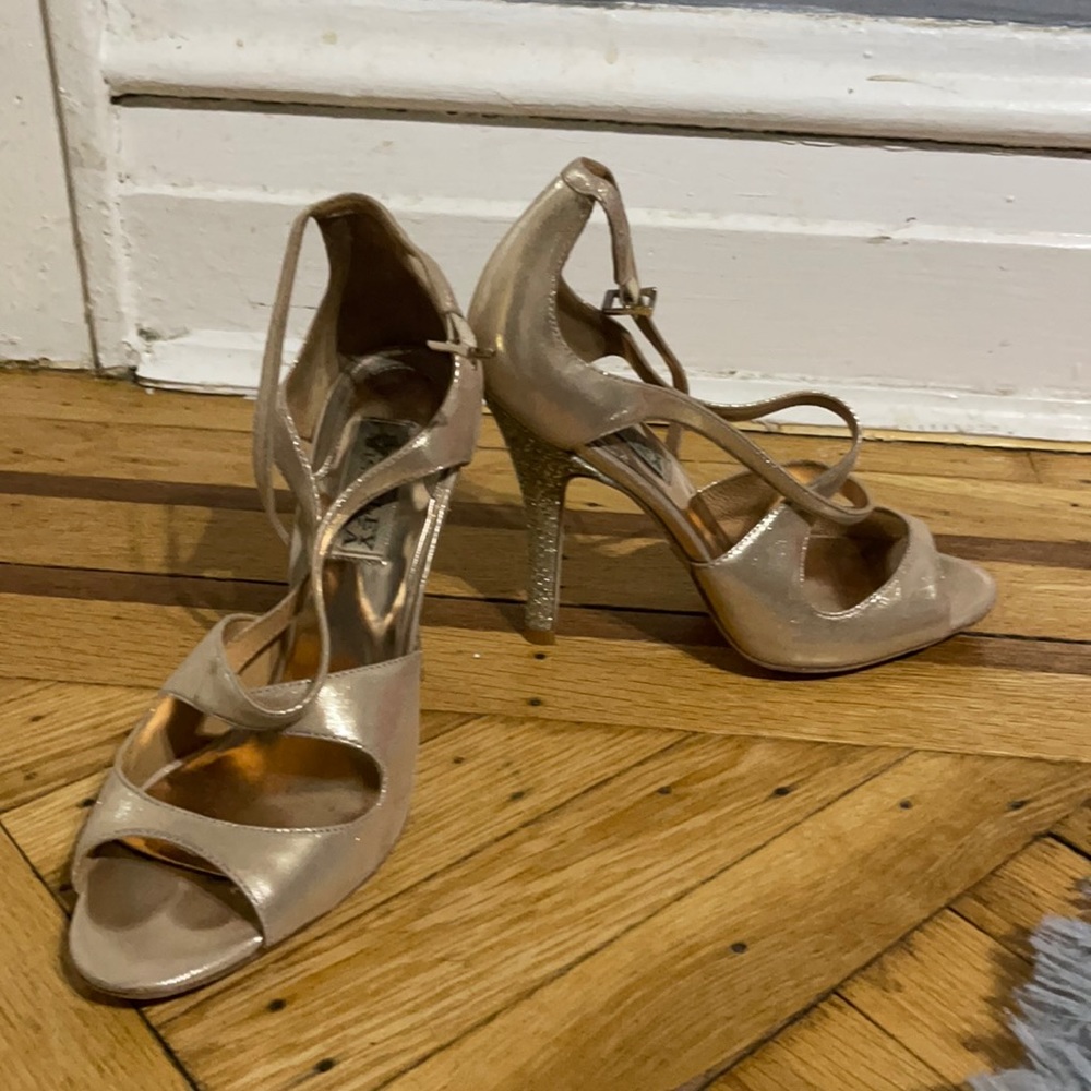 Badgley mischka rose gold glitter heels size 6.5